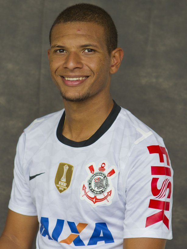 Durante o treino realizado esta manhã no CT Joaquim Grava, localizado no Parque Ecológico do Tiete. O próximo jogo da equipe será quarta-feira, dia 23/01, contra a Ponte Preta, de Campinas, no estádio do Pacaembu, válido pela 1ª rodada do Campeonato Paulista de 2013