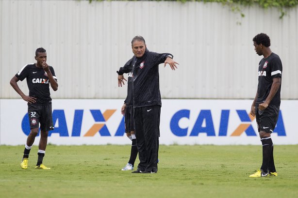 Durante o treino desta manhã no CT Joaquim Grava, no Parque Ecológico do Tiete. O próximo jogo da equipe será amanhã, domingo, dia 27/01, contra o Mirassol, no estádio José Maia, válido pela 3ª rodada do Campeonato Paulista de 2013