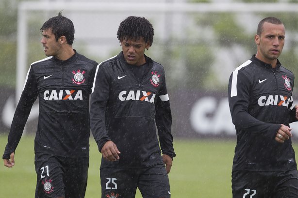 Durante o treino desta manhã no CT Joaquim Grava, no Parque Ecológico do Tiete. O próximo jogo da equipe será amanhã, domingo, dia 27/01, contra o Mirassol, no estádio José Maia, válido pela 3ª rodada do Campeonato Paulista de 2013
