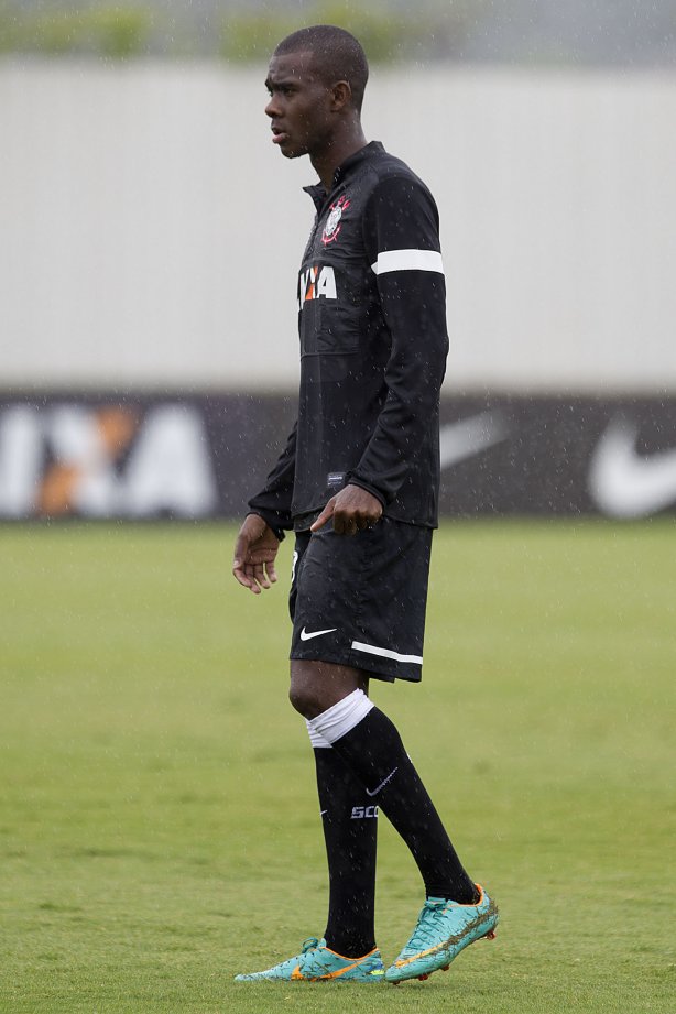 Durante o treino desta manhã no CT Joaquim Grava, no Parque Ecológico do Tiete. O próximo jogo da equipe será amanhã, domingo, dia 27/01, contra o Mirassol, no estádio José Maia, válido pela 3ª rodada do Campeonato Paulista de 2013