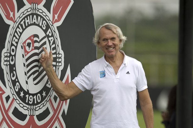 Durante o treino desta manhã no CT Joaquim Grava, no Parque Ecológico do Tiete. O próximo jogo da equipe será amanhã, domingo, dia 27/01, contra o Mirassol, no estádio José Maia, válido pela 3ª rodada do Campeonato Paulista de 2013