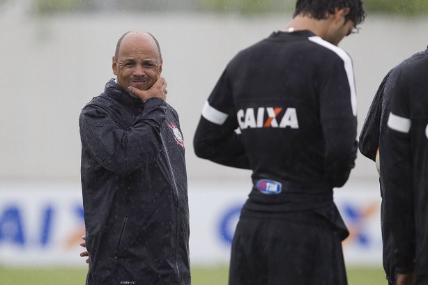Durante o treino desta manhã no CT Joaquim Grava, no Parque Ecológico do Tiete. O próximo jogo da equipe será amanhã, domingo, dia 27/01, contra o Mirassol, no estádio José Maia, válido pela 3ª rodada do Campeonato Paulista de 2013
