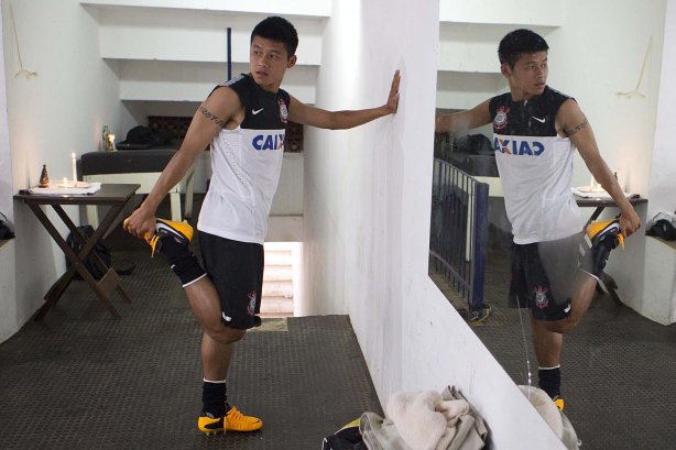 Nos vestiários antes da partida entre Mirassol x Corinthians realizada esta tarde no estádio José Maia, jogo válido pela 3ª rodada do Campeonato Paulista de 2013