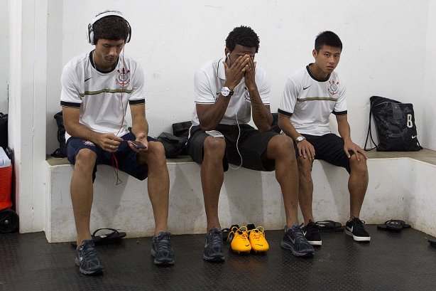 Nos vestiários antes da partida entre Mirassol x Corinthians realizada esta tarde no estádio José Maia, jogo válido pela 3ª rodada do Campeonato Paulista de 2013