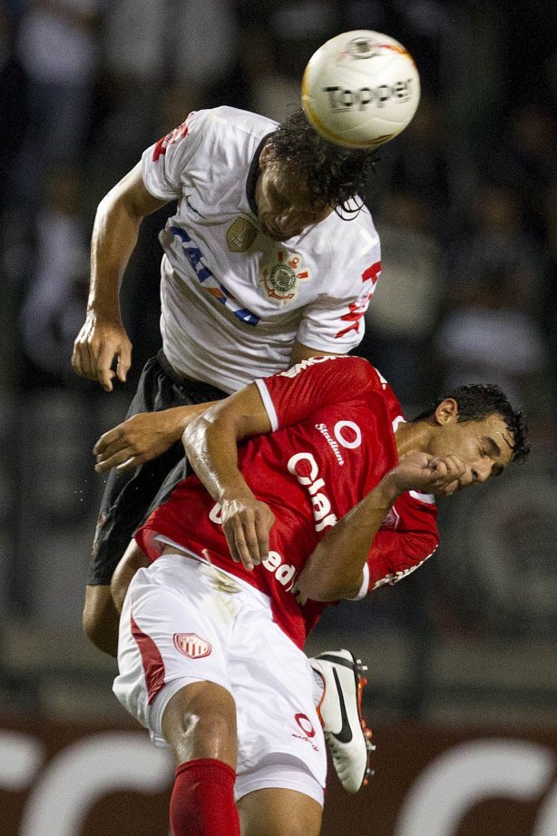 Durante a partida entre Corinthians x Mogi Mirim realizada esta noite no estádio do Pacaembu, jogo válido pela 4ª rodada do Campeonato Paulista de 2013