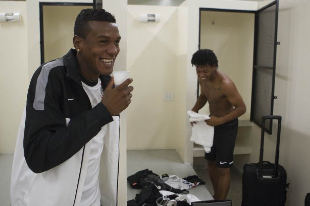 Nos vestiários antes da partida entre Corinthians x Mogi Mirim realizada esta noite no estádio do Pacaembu, jogo válido pela 4ª rodada do Campeonato Paulista de 2013
