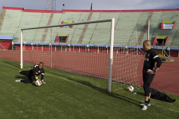 Durante o treino esta tarde no Estadium Felix Capriles, em Cochabamba. O próximo jogo da equipe será quarta-feira, 20/02, contra o San José, na cidade de Oruro/Bolivia, primeiro jogo da fase de classificação da Copa Libertadores de América 2013