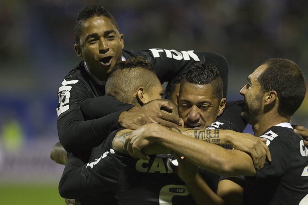 Durante a partida entre San José/Oruro/Bolivia x Corinthians/Brasil realizada esta noite no estádio Jesus Bermudez, na cidade de Oruro/Bolivia, primeiro jogo da fase de classificação da Copa Libertadores de América 2013