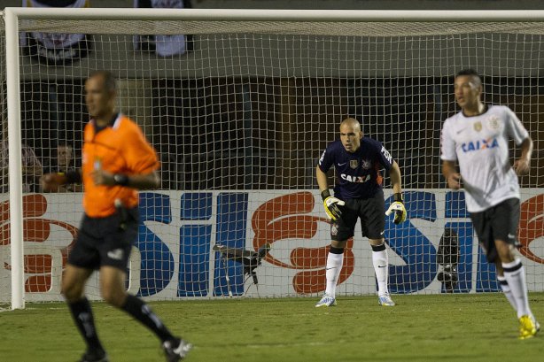 Durante a partida entre Corinthians x Uniao Barbarense realizada esta tarde no estádio do Pacaembu, jogo válido pela 12ª rodada do Campeonato Paulista de 2013