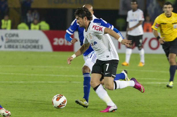 Durante a partida entre Millonarios/Colômbia x Corinthians/Brasil, realizada esta noite no estádio El Campín, em Bogota, jogo da volta da fase de classificação da Copa Libertadores de América 2013