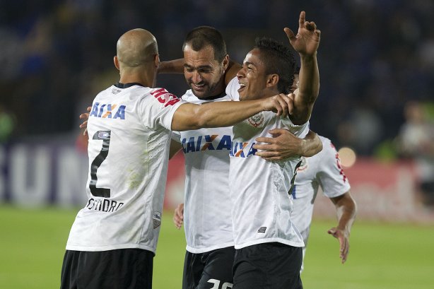Durante a partida entre Millonarios/Colômbia x Corinthians/Brasil, realizada esta noite no estádio El Campín, em Bogota, jogo da volta da fase de classificação da Copa Libertadores de América 2013