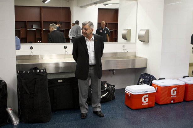 Nos vestiários antes da partida entre Millonarios/Colômbia x Corinthians/Brasil, realizada esta noite no estádio El Campín, em Bogota, jogo da volta da fase de classificação da Copa Libertadores de América 2013
