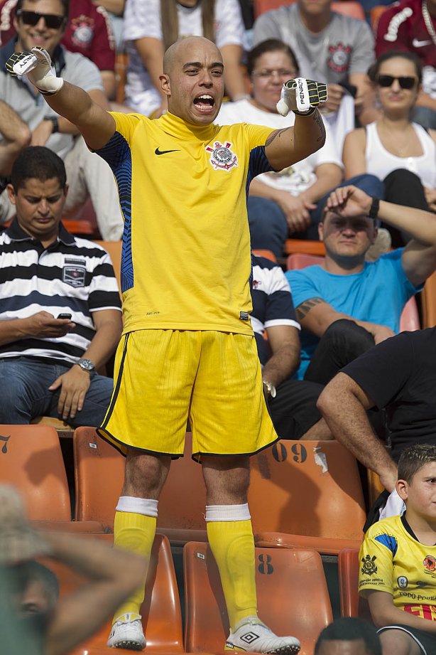Durante a partida entre Corinthians x São Bernardo realizada esta tarde no estádio do Pacaembu, jogo válido pela 17ª rodada do Campeonato Paulista de 2013