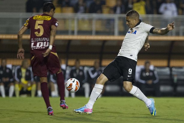 Durante a partida entre Corinthians/Brasil x San José/Bolivia, realizada esta noite no estádio do Pacaembu, jogo da volta da fase de classificação da Copa Libertadores de América 2013