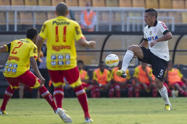 Durante a partida entre Corinthians x Atlético Sorocaba realizada esta tarde no estádio do Pacaembu, jogo válido pela 18ª rodada do Campeonato Paulista de 2013