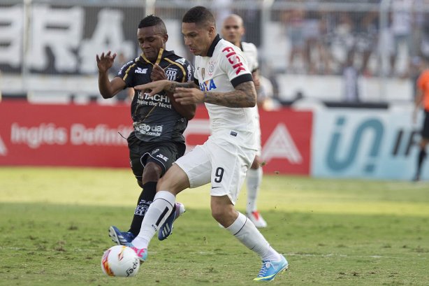 Durante a partida entre Ponte Preta x Corinthians realizada esta tarde no estádio Moisés Licarelli, em Campinas, jogo válido pelas oitavas de final do Campeonato Paulista de 2013