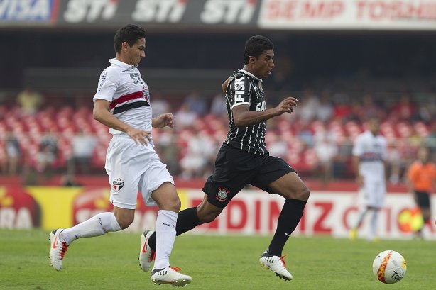 Durante a partida entre São Paulo x Corinthians realizada esta tarde no estádio do Morumbi, jogo válido pelas semifinais do Campeonato Paulista de 2013