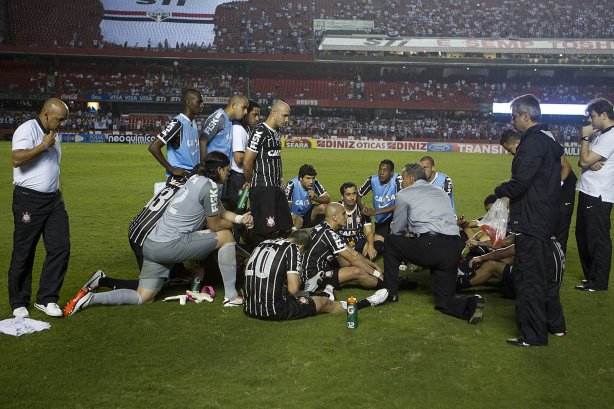 Durante a partida entre São Paulo x Corinthians realizada esta tarde no estádio do Morumbi, jogo válido pelas semifinais do Campeonato Paulista de 2013
