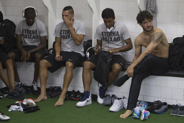 Nos vestiários antes da partida entre São Paulo x Corinthians realizada esta tarde no estádio do Morumbi, jogo válido pelas semifinais do Campeonato Paulista de 2013