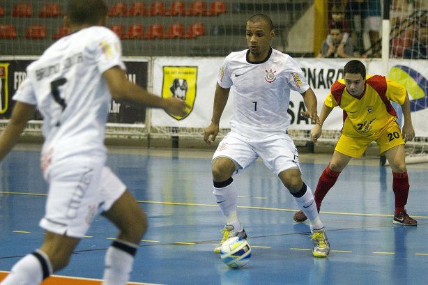 Durante o jogo de futsal entre Corinthian x São Bernardo, esta tarde no Parque São Jorge
