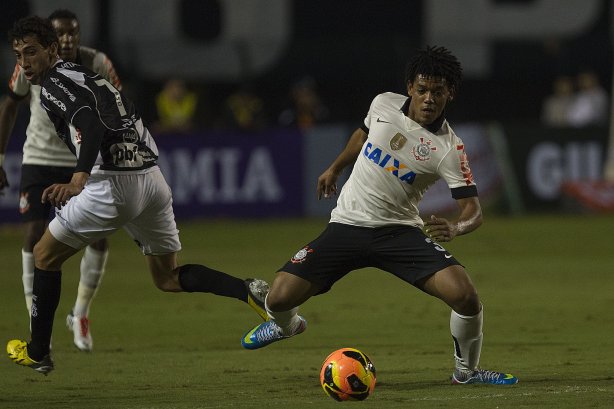 Durante a partida entre Corinthians x Ponte Preta/Campinas, realizada esta noite no estádio do Pacaembu, 3ª rodada do Campeonato Brasileiro de 2013
