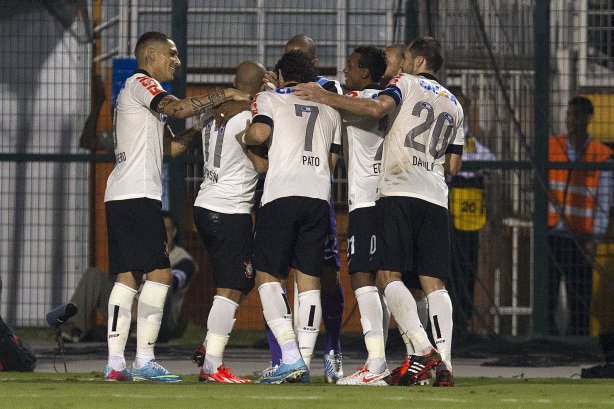Durante a partida entre Corinthians x Ponte Preta/Campinas, realizada esta noite no estádio do Pacaembu, 3ª rodada do Campeonato Brasileiro de 2013
