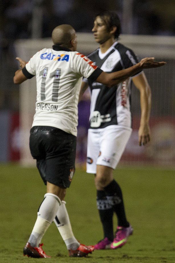 Durante a partida entre Corinthians x Ponte Preta/Campinas, realizada esta noite no estádio do Pacaembu, 3ª rodada do Campeonato Brasileiro de 2013