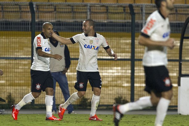 Durante a partida entre Corinthians x Ponte Preta/Campinas, realizada esta noite no estádio do Pacaembu, 3ª rodada do Campeonato Brasileiro de 2013
