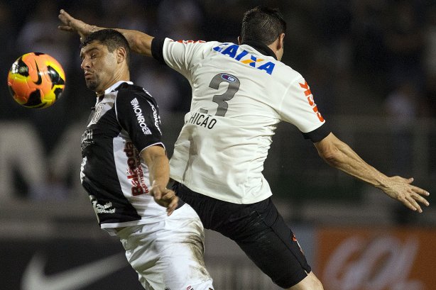 Durante a partida entre Corinthians x Ponte Preta/Campinas, realizada esta noite no estádio do Pacaembu, 3ª rodada do Campeonato Brasileiro de 2013