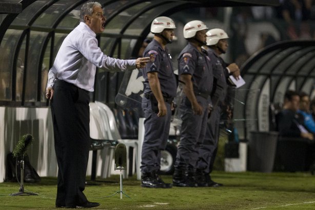 Durante a partida entre Corinthians x Ponte Preta/Campinas, realizada esta noite no estádio do Pacaembu, 3ª rodada do Campeonato Brasileiro de 2013