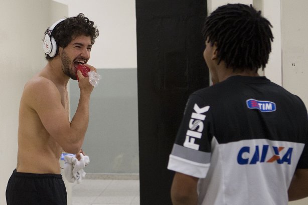 Nos vestiários antes da partida entre Corinthians x Ponte Preta/Campinas, realizada esta noite no estádio do Pacaembu, 3ª rodada do Campeonato Brasileiro de 2013