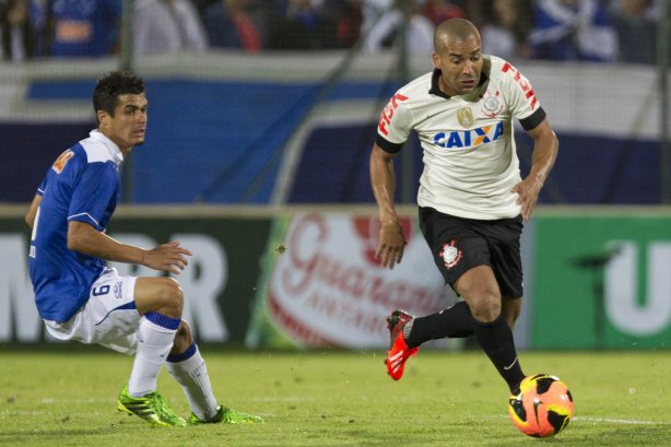 Durante a partida entre Cruzeiro x Corinthians, realizada esta noite na Arena do Jacaré, 4ª rodada do Campeonato Brasileiro de 2013