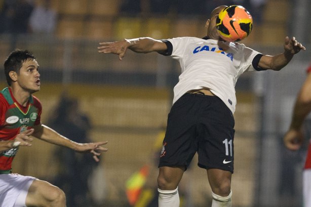 Durante a partida entre Corinthians x Portuguesa, realizada esta noite no estádio do Pacaembu, válida pela 5ª rodada do Campeonato Brasileiro de 2013