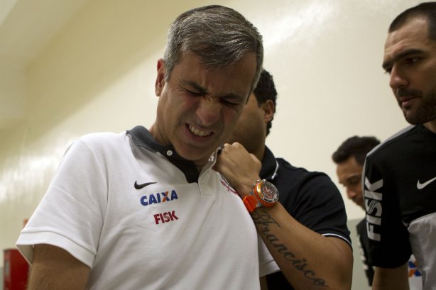 Nos vestiários antes da partida entre Corinthians x Portuguesa, realizada esta noite no estádio do Pacaembu, válida pela 5ª rodada do Campeonato Brasileiro de 2013