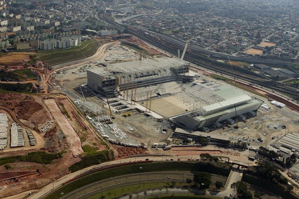 Durante o treino desta tarde no CT Joaquim Grava, no Parque Ecológico do Tiete. O próximo jogo da equipe será amanhã, sábado, dia 08/06, contra a Portuguesa, no Pacaembu, jogo válido pela 5ª rodada do Campeonato Brasileiro de 2013