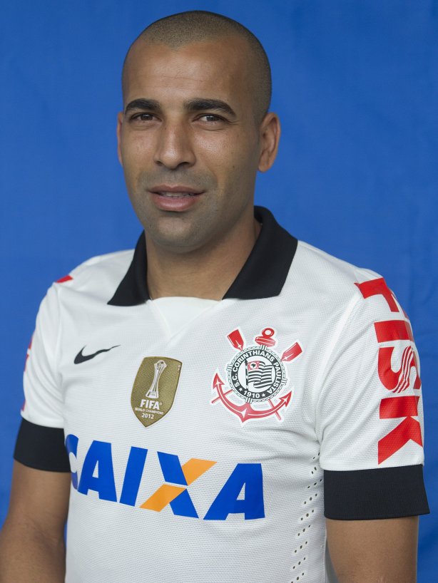 Durante o treino desta manhã no CT Joaquim Grava, no Parque Ecológico do Tiete. O próximo jogo da equipe será dia 03/07, domingo, no Morumbi, jogo de ida válido pela Recopa 2013