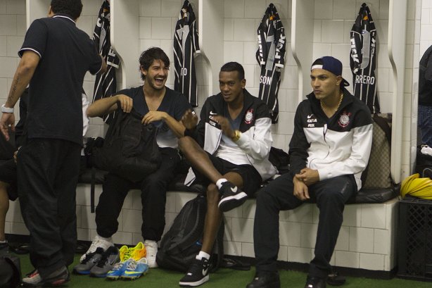 Nos vestiários antes da partida entre São Paulo x Corinthians, realizada esta noite no estádio do Morumbi, jogo de ida da Recopa 2013