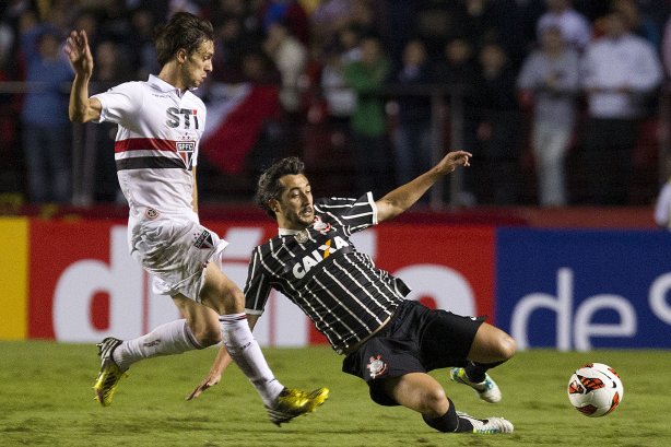Durante a partida entre São Paulo x Corinthians, realizada esta noite no estádio do Morumbi, jogo de ida da Recopa 2013