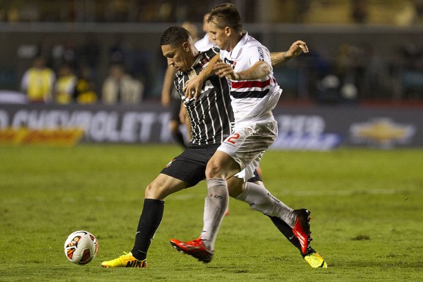 Durante a partida entre São Paulo x Corinthians, realizada esta noite no estádio do Morumbi, jogo de ida da Recopa 2013