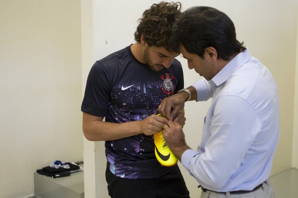 Nos vestiários antes da partida entre Corinthians x Atlético-MG, realizada esta tarde no estádio do Pacaembu, jogo válido pela 7ª rodada do Campeonato Brasileiro 2013