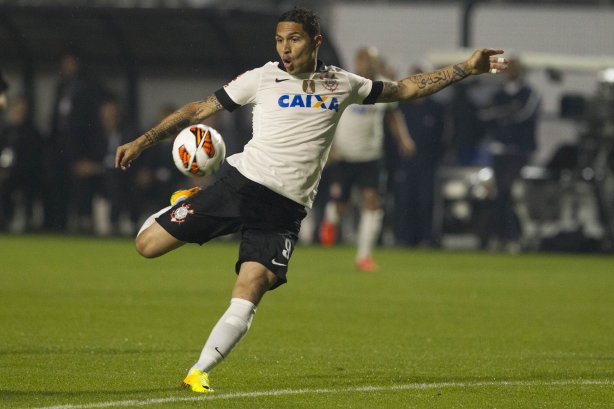 Durante a partida entre Corinthians x São Paulo, realizada esta noite no estádio do Pacaembu, jogo da volta, decisão da Recopa 2013
