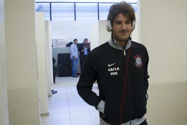 Nos vestiários antes da partida entre Corinthians x São Paulo, realizada esta tarde no estádio do Pacaembu, válida pela 9ª rodada do Campeonato Brasileiro de 2013