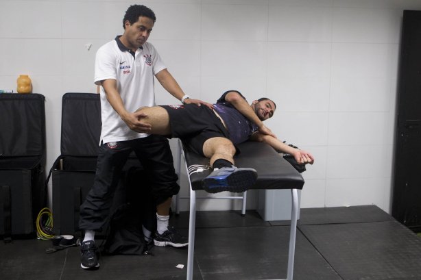 Durante a partida entre Santos x Corinthians, realizada esta noite no estádio da Vila Belmiro, válida pela 12ª rodada do Campeonato Brasileiro de 2013