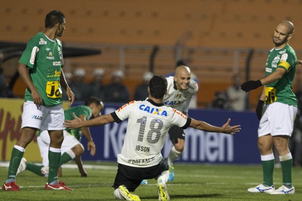 Durante a partida entre Corinthians x Luverdense Esporte Clube/MT, realizada esta noite no estádio do Pacaembu, válida pelas oitavas de final, jogo da volta da Copa do Brasil 2013