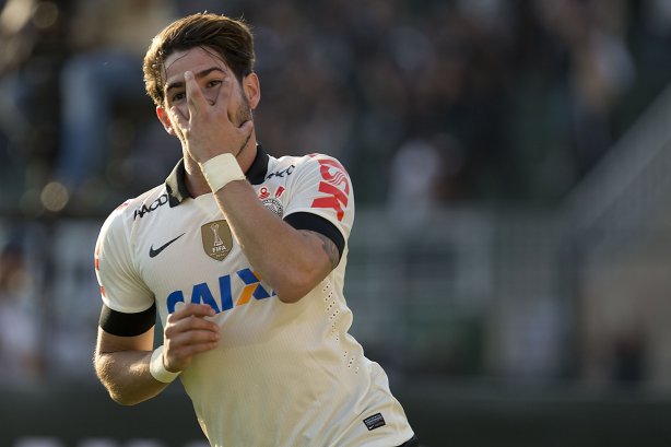 Nos vestiários antes da partida entre Corinthians x Flamengo, realizada esta tarde no estádio do Pacaembu, 17ª rodada do Campeonato Brasileiro de 2013