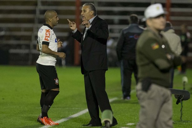 Durante a partida entre Internacional/RS x Corinthians, realizada esta noite no estádio do Vale, em Novo Hamburgo/RS, válida pela 18ª rodada do Campeonato Brasileiro de 2013