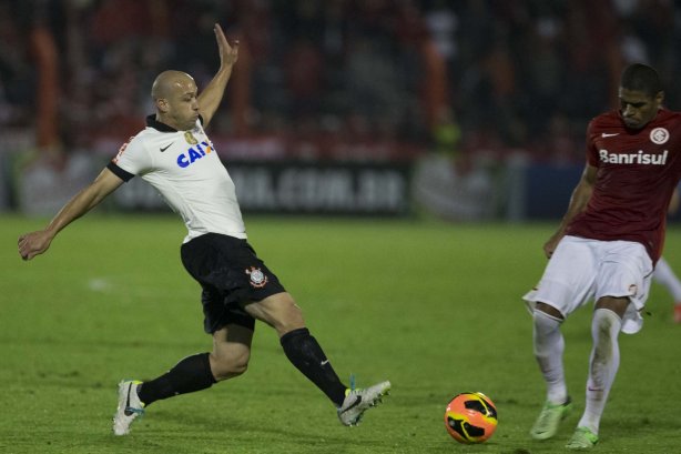 Durante a partida entre Internacional/RS x Corinthians, realizada esta noite no estádio do Vale, em Novo Hamburgo/RS, válida pela 18ª rodada do Campeonato Brasileiro de 2013