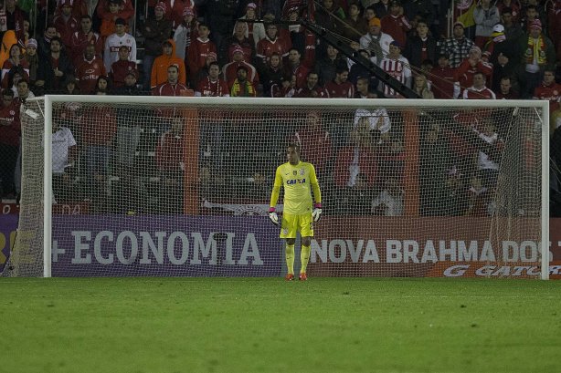 Durante a partida entre Internacional/RS x Corinthians, realizada esta noite no estádio do Vale, em Novo Hamburgo/RS, válida pela 18ª rodada do Campeonato Brasileiro de 2013