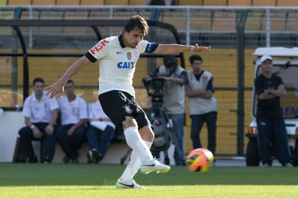 Durante a partida entre Corinthians x Nautico/PE, realizada esta tarde no estádio do Pacaembu, válida pela 19ª rodada do Campeonato Brasileiro de 2013