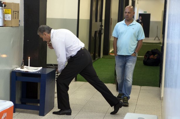 Nos vestiários antes da partida entre Corinthians x Nautico/PE, realizada esta tarde no estádio do Pacaembu, válida pela 19ª rodada do Campeonato Brasileiro de 2013